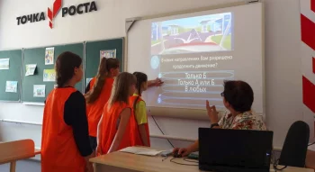 В Волгоградской области детей учат безопасному поведению на дорогах